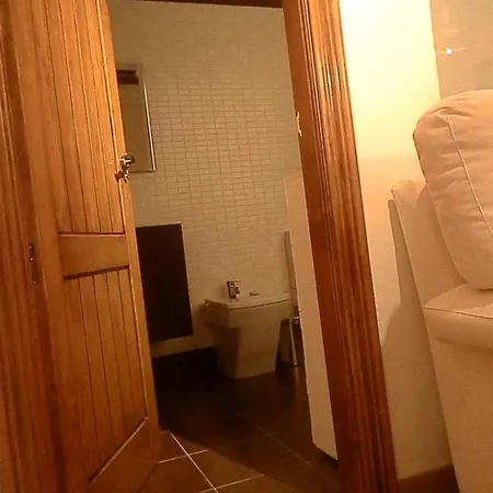 -1-igual Que Tu Casa, Garaje Gratis, En El Centro Ubeda (Andalucia)