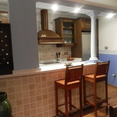 Apartment -1-igual Que Tu Casa, Garaje Gratis, En El Centro Ubeda (Andalucia)