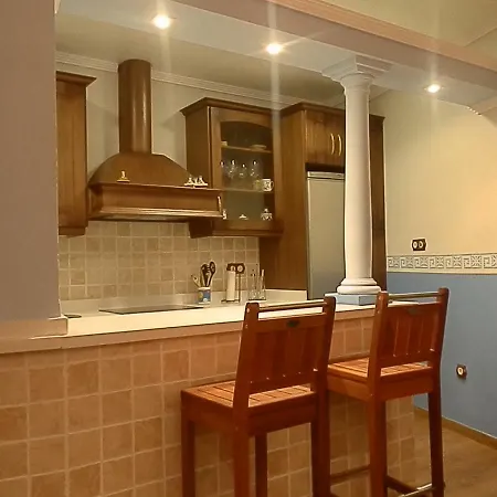 -1-igual Que Tu Casa, Garaje Gratis, En El Centro Ubeda (Andalucia)